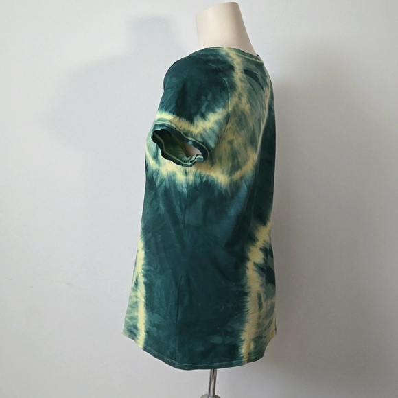Refashioned Tie Dyed Boho T-shirt (M/L) - Picture 3 of 6